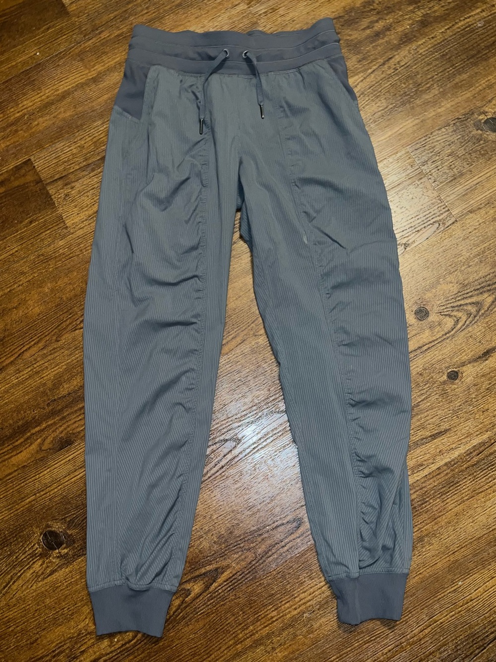 Lululemon Athletica Gray Dance Studio Swift Cuffed Jogger Pants Size 6 - Picture 6 of 12